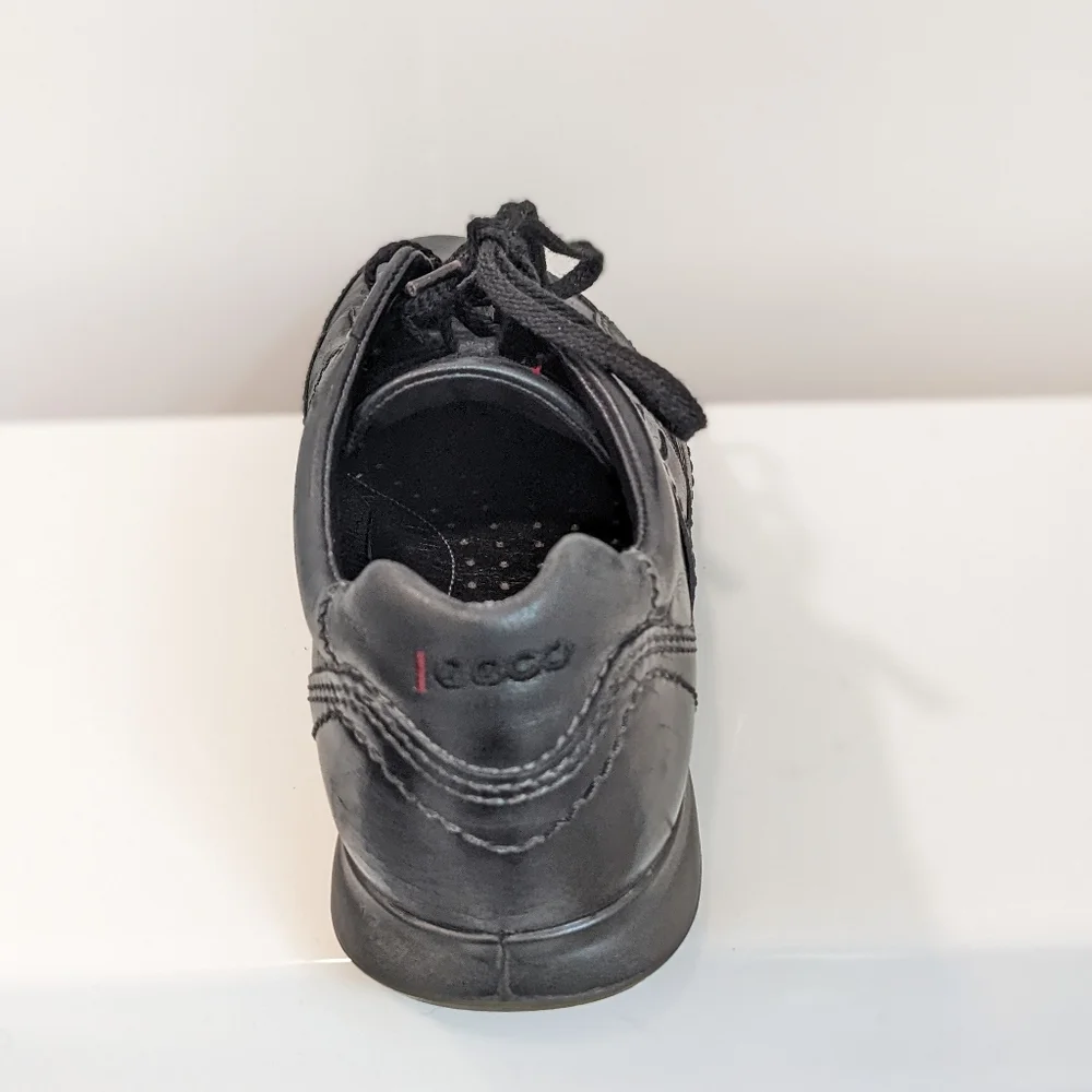 Leather sneakers by Ecco